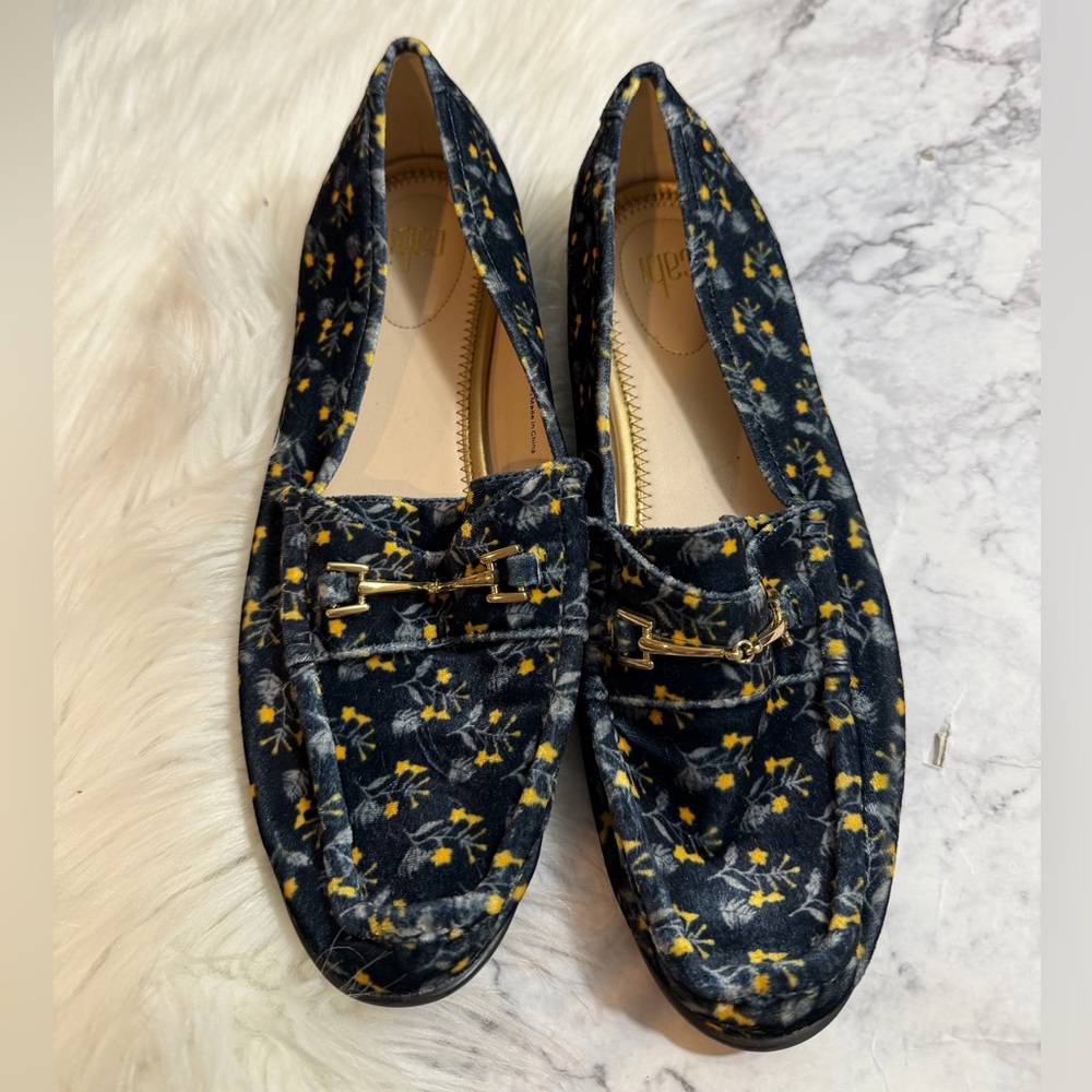 Cabi Carnaby Blue Floral Velvet Horsebit Loafers Size 9